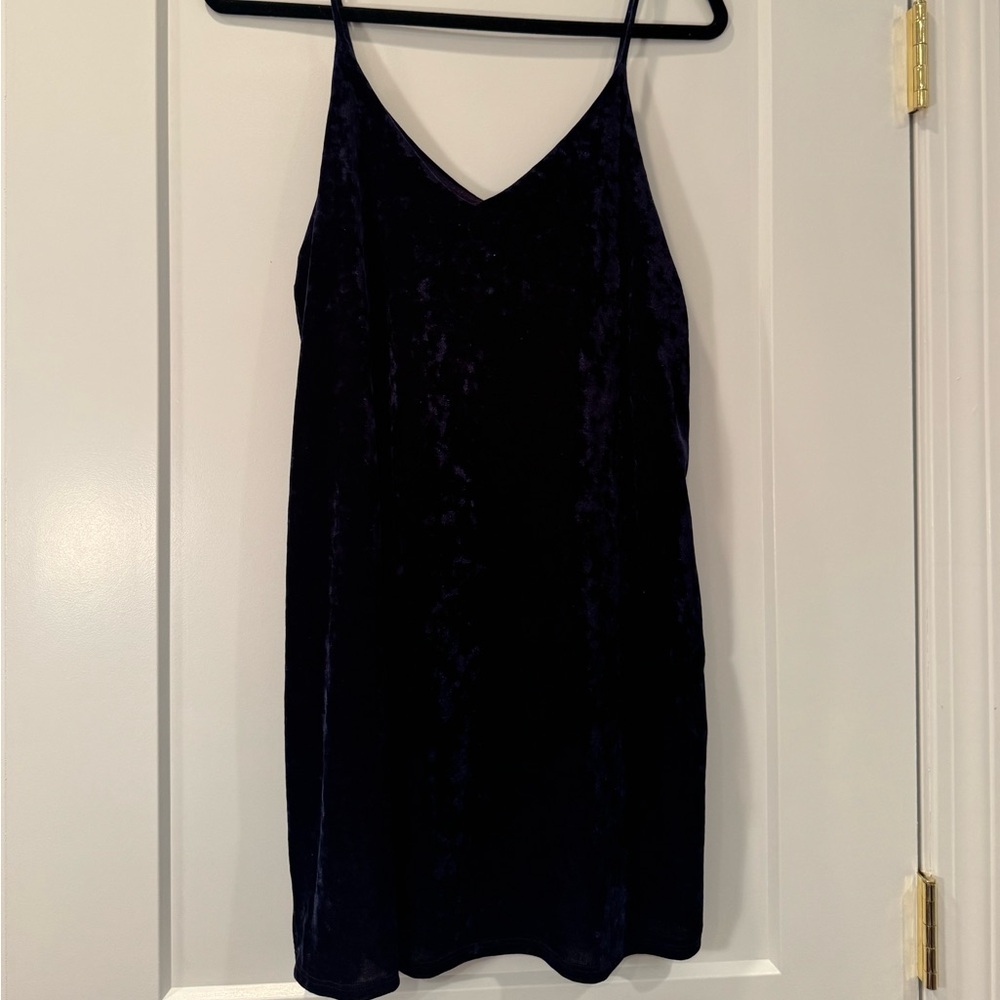 🦋NAVY VELVET DRESS🦋